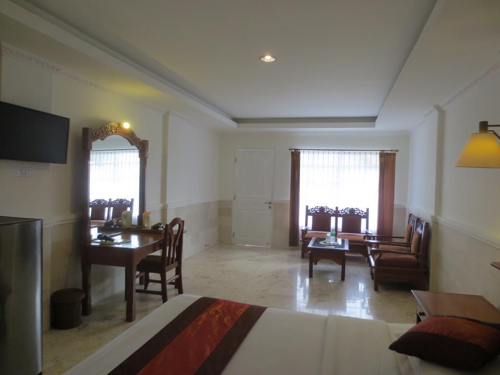 Melasti Beach Resort & Spa Legian Exteriör bild